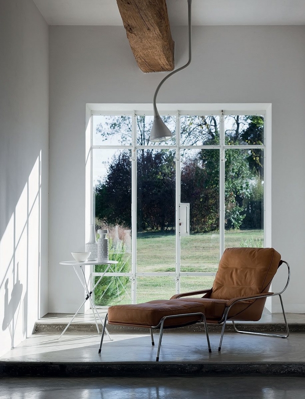 ARMCHAIR MAGGIOLINA BY MARCO ZANUSO 1947. STARTING FROM THE HYPOTHESIS OF AN INEXPENSIVE, DISMANTABLE ARMCHAIR, IT WAS DESIGNED BY MARCO ZANUSO TOWARDS THE END OF THE 1940S FOR A COMPETITION HELD BY THE MOMA OF NEW YORK. IT HAD A STRUCTURE OF CURVED STEEL TUBING FROM WHICH A BURLAP ‚ÄòBAG‚Äô WAS HUNG, THE ‚ÄòPOCKETS‚Äô OF WHICH CONTAINED TWO PANELS OF PLYWOOD, INSERTED TO SUPPORT THE TWO PADDED CUSHIONS USED AS SEAT AND BACKREST.
