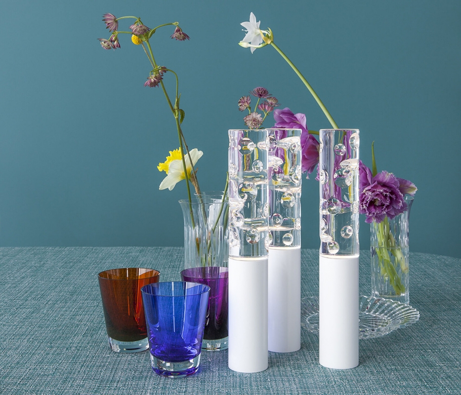 JARDIN DE CRISTAL JALLUM VOTIVES. Designed by YANN KERSAL√â. JALLUM is a mobile, wireless lamp, a kind of contemporary torch. This unique lighting object is ideal for a romantic garden, for a t√™te √† t√™te terrace dinner, for a moonlight drink on the deck of a boat or for your preferred reading corner. A truly original gift