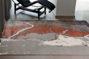 WOOL AND VISCOSE RUG BRIDGE