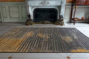 VISCOSE RUG HOLLO