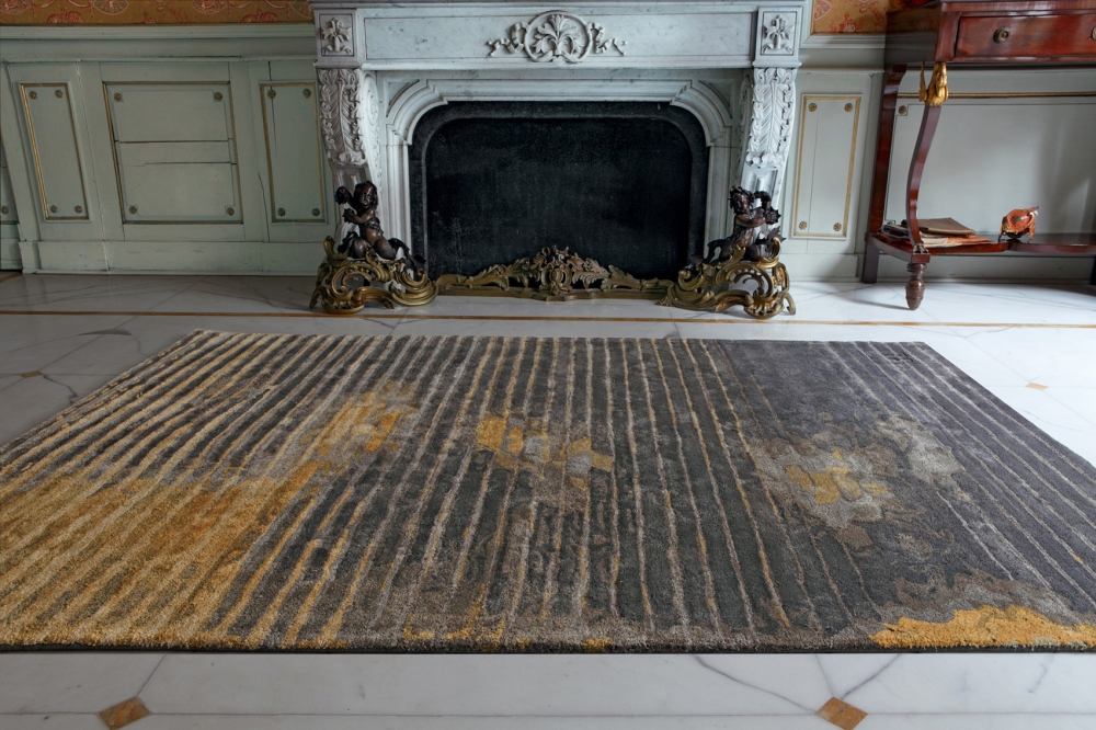 VISCOSE RUG HOLLO