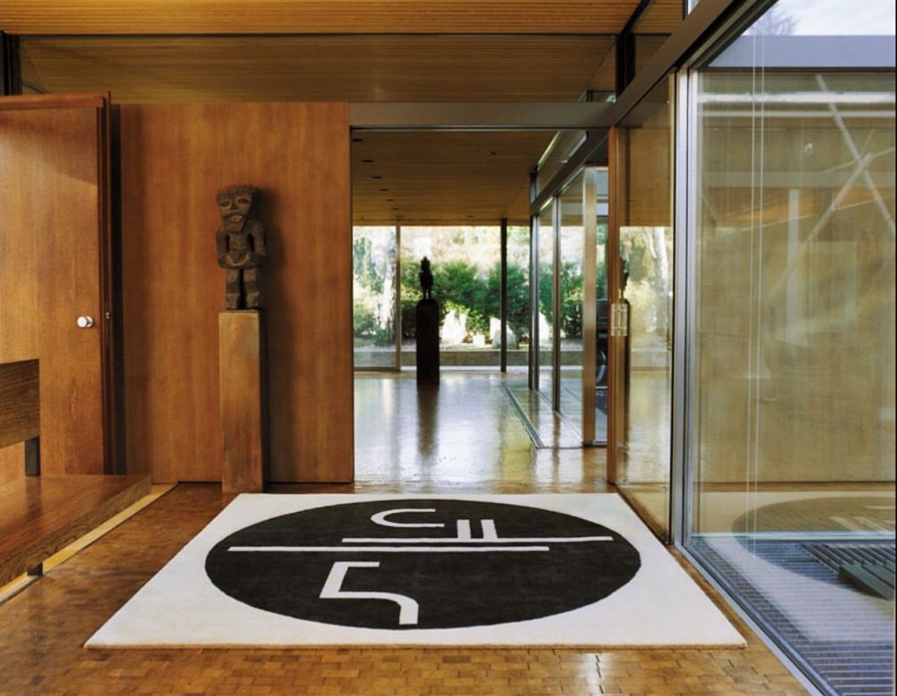 ST. TROPEZ rug by EILEEN GRAY, designed in 1926 - 1935.EILEEN GRAY not only created some of the most important 20th century furniture classics but also had her own studio where rugs were produced according to her designs. Some of her most beautiful patterns are now again available: masterpieces of abstract textile art of 100 % pure new wool, natural vegetable dye, hand-woven and processed to the highest quality with a density of 80 knots per square inch. ST. TROPEZ is dedicated to the peninsula that EILEEN GRAY held particularly dear and which she was one of the first people to discover.