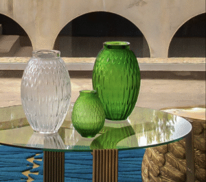 PLUMES vases.