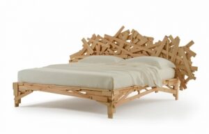 FAVELA BED BY FERNANDO E HUMBERTO CAMPANA