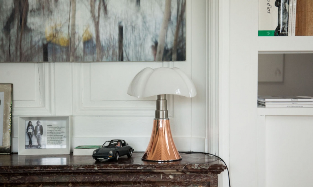 Table lamp PIPISTRELLO - designer GAE AULENTI