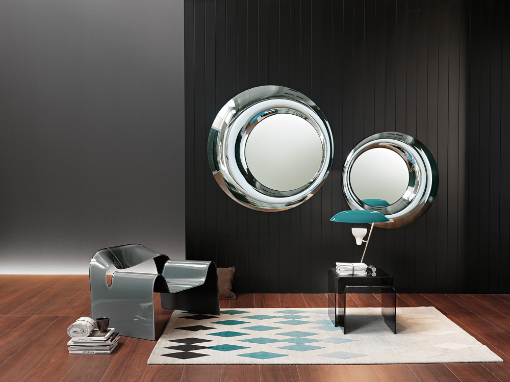 ROSY MIRROR IN FUSED GLASS BY DORIANA E MASSIMILIANO FUKSAS