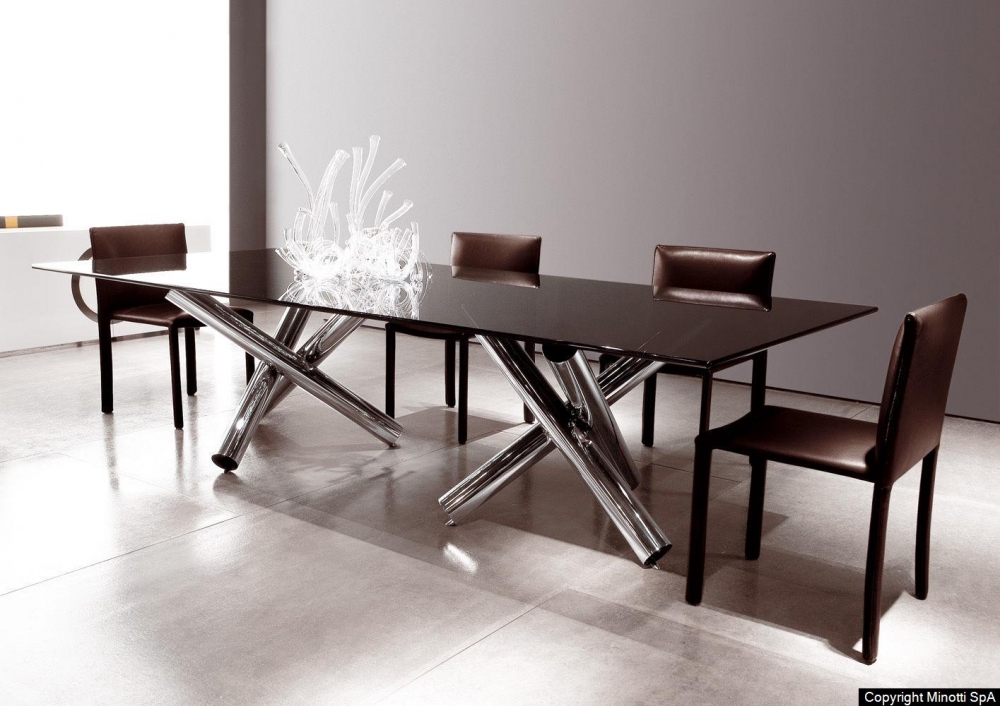 VAN DYCK TABLE by RODOLFO DORDONI